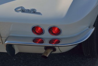 Valakinek 150 milliónyit is megért a híres tervező Corvette-je