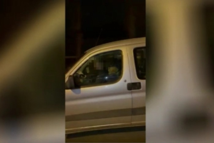 Megtalálták a nőt, aki vezetni hagyta a kisfiát a ferihegyi reptérre vezető úton