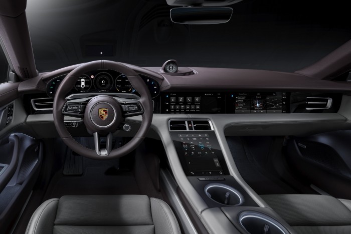 Lefelé bővül a Porsche Taycan kínálata 7 | Vezess Lefelé bővül a Porsche Taycan kínálata 7