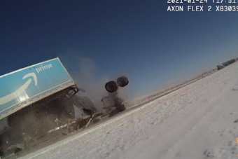 Ilyen az amikor egy kamion kiszakadó tengelye repül feléd