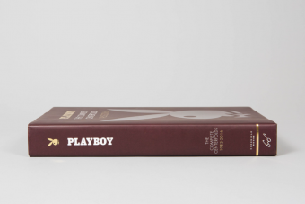 Ebben a kötetben ott van a Playboy összes meztelen modellje