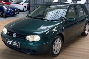 Az unalmas használt Volkswagen Golfok között ez egy igazi gyöngyszem