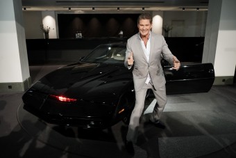 Új gazdára lelt David Hasselhoff K.I.T.T.-je