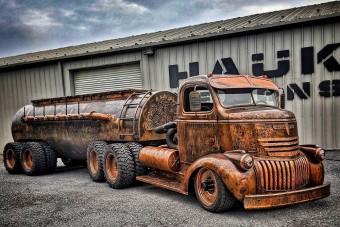 Sörszállítóként kezdett új életet ez a 75 éves Chevy