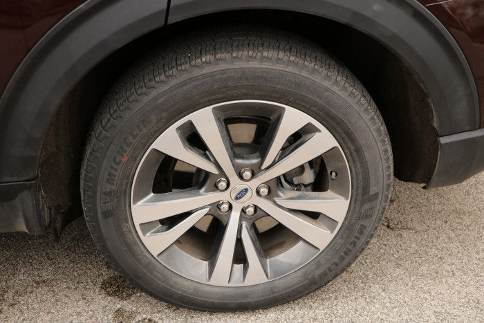 Ford Explorer – Bestiális családi bálna zöld rendszámmal 13 Ford Explorer – Bestiális családi bálna zöld rendszámmal 13