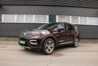 Ford Explorer – Bestiális családi bálna zöld rendszámmal 49