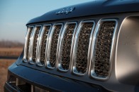 Hibrid Jeep, nemcsak városi dágványba – Jeep Renegade 4xe Limited 56