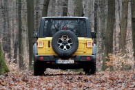 Csinos is, ügyes is, de inni is nagyon tud – Jeep Wrangler benzinmotorral 77