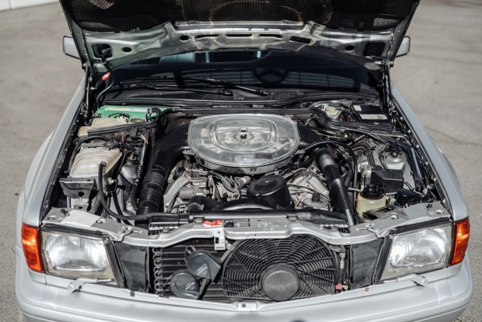 Ütős Mercedes csúcskupé az 1980-as évek végéről 4 Ütős Mercedes csúcskupé az 1980-as évek végéről 4
