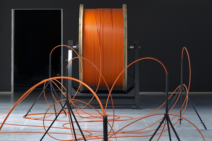 A világ legnagyobb Bibliája hosszabb, mint a Velencei-tó