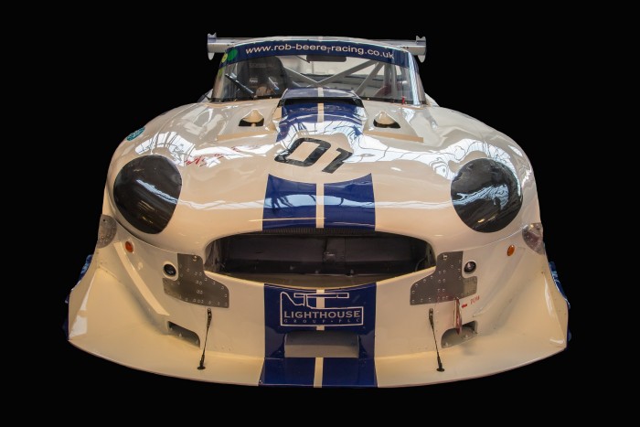 Eladó a világ leggyorsabb veterán Jaguarja 5