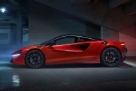 Kész a McLaren új hibrid szupersportkocsija 45