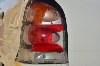 Ez a lány egy törött hátsó lámpának köszönheti az életét