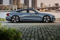Ez a német autó még a Tesla-hívőket is meggyőzheti 55