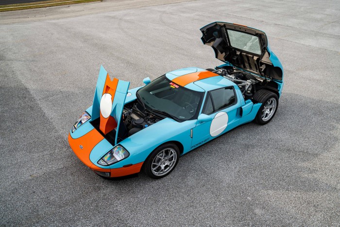 Hihetetlenül keveset mentek ezzel a Ford GT-vel 1 Hihetetlenül keveset mentek ezzel a Ford GT-vel 1
