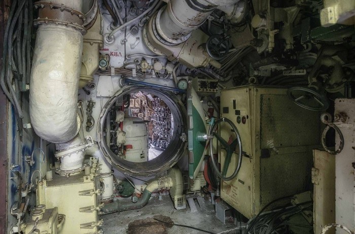 Így néz ki belül egy elhagyott orosz tengeralattjáró 10 | Vezess Így néz ki belül egy elhagyott orosz tengeralattjáró 10
