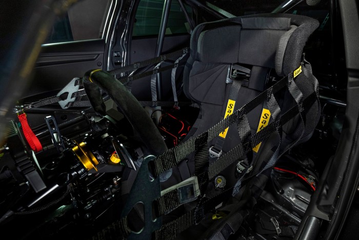 Győrben készül az Audi legújabb versenyautójának a motorja 7