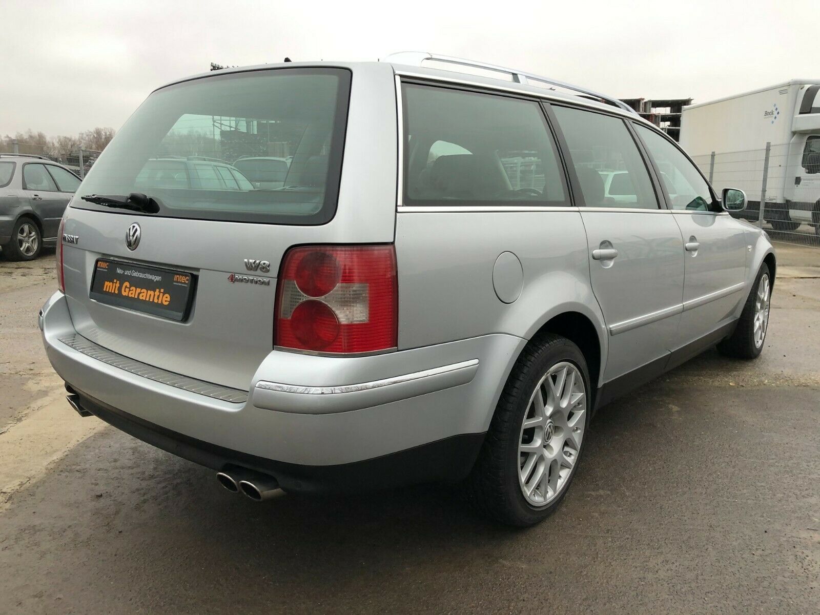 A benzinesek korának egyik csúcsa volt ez a Passat, ma fillérekért árulják 4 | Vezess A benzinesek korának egyik csúcsa volt ez a Passat, ma fillérekért árulják 4