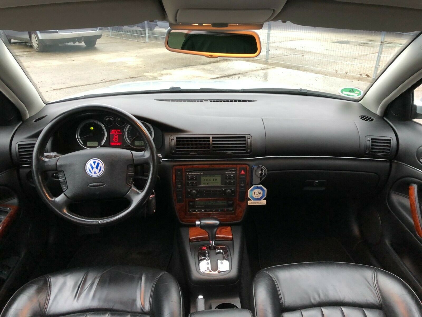 A benzinesek korának egyik csúcsa volt ez a Passat, ma fillérekért árulják 3 | Vezess A benzinesek korának egyik csúcsa volt ez a Passat, ma fillérekért árulják 3