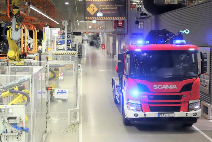 Új tűzoltóautó a hibridek miatt a győri Audinál 1