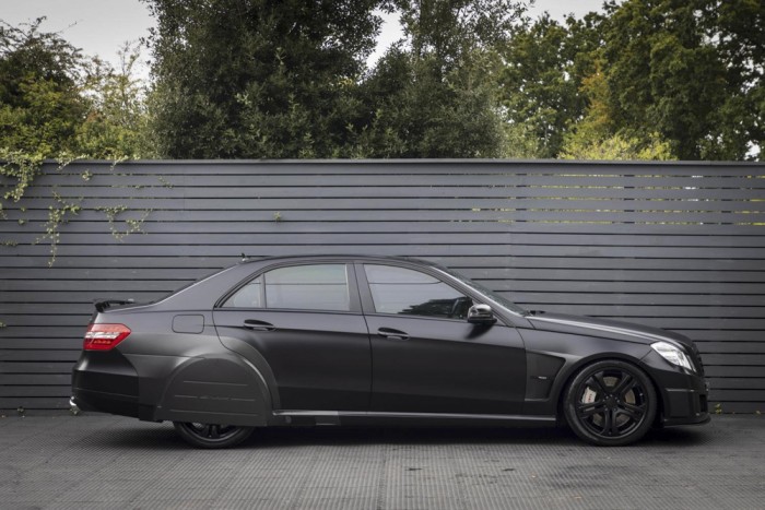 A lassan eltűnő V8-as Mercedesek okán emlékezzünk erre a V12-es fenevadra 1