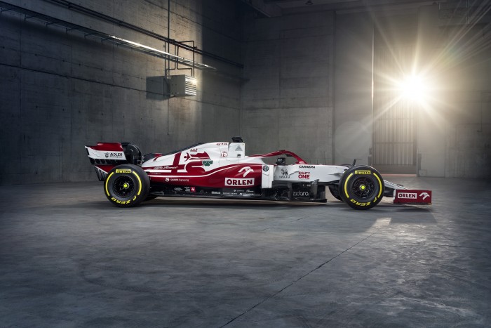 F1: Komoly probléma Räikkönen csapatánál