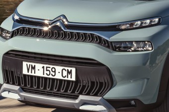 Darth Vader maszkját vette fel ez a Citroën