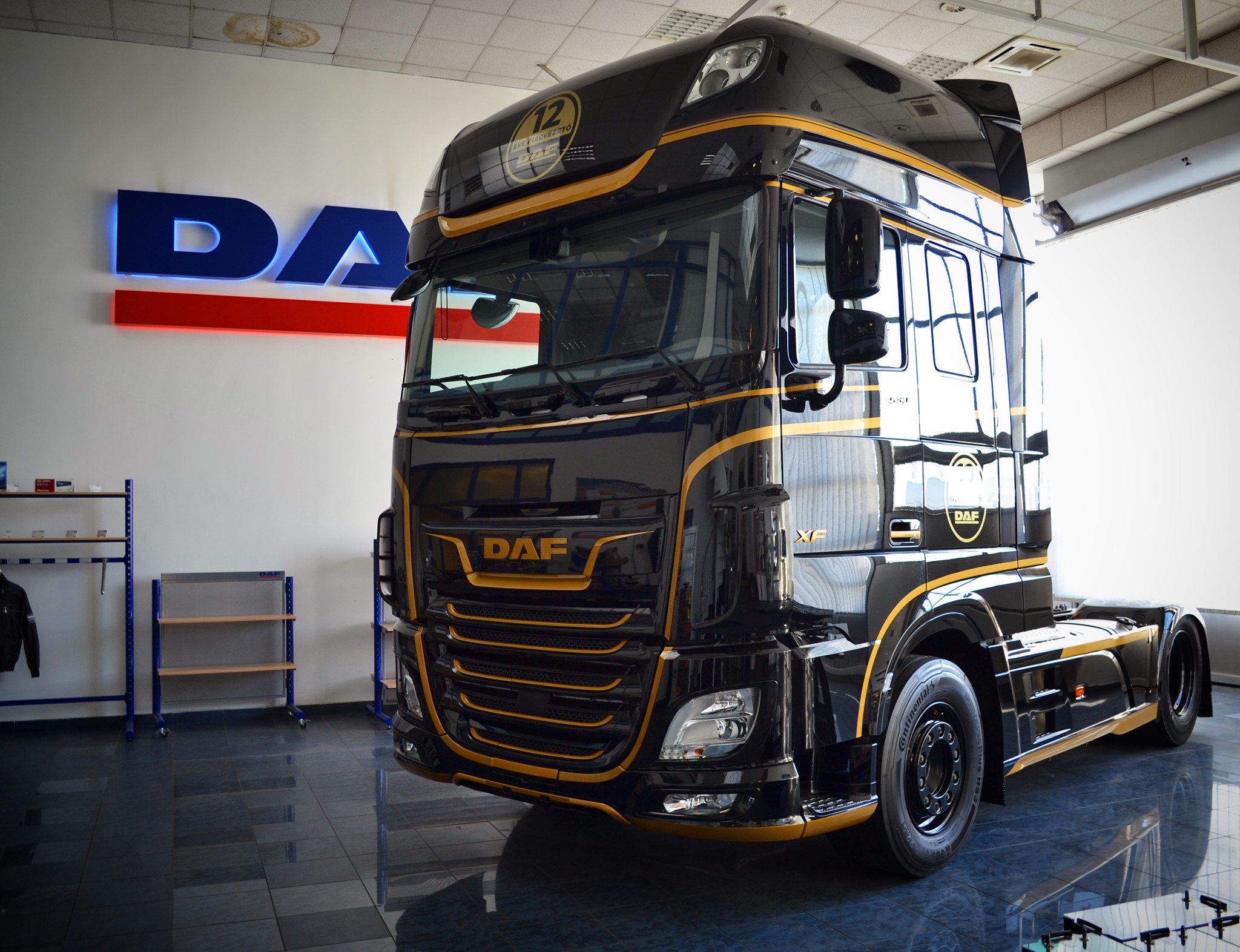 Párját ritkítja ez a magyar rendszámú nyerges 1