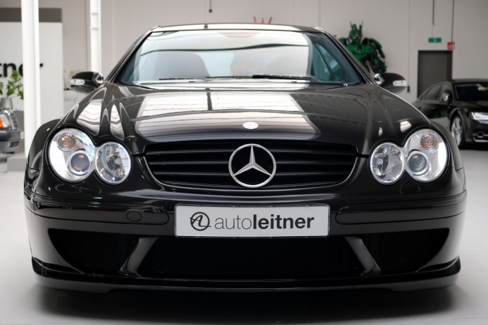 Hárombetűs rövidítésekből áll össze ez a brutális használt Mercedes 3