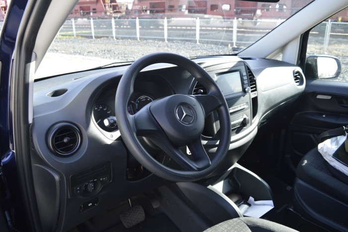 Kipróbáltuk, mennyire jó, vagy nem jó, egy elektromos áruszállítóval dolgozni 2 Kipróbáltuk, mennyire jó, vagy nem jó, egy elektromos áruszállítóval dolgozni 2