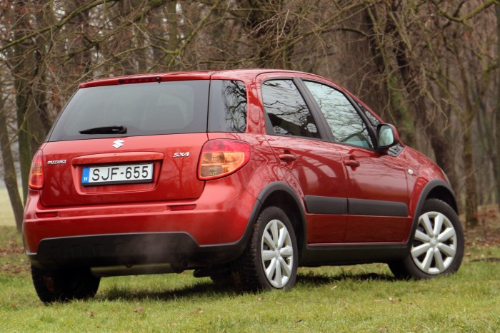 Ezért ilyen drága használtan a családi Suzuki 3 Ezért ilyen drága használtan a családi Suzuki 3