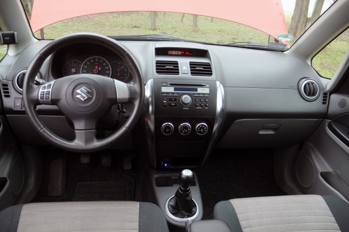 Ezért ilyen drága használtan a családi Suzuki 13 Ezért ilyen drága használtan a családi Suzuki 13