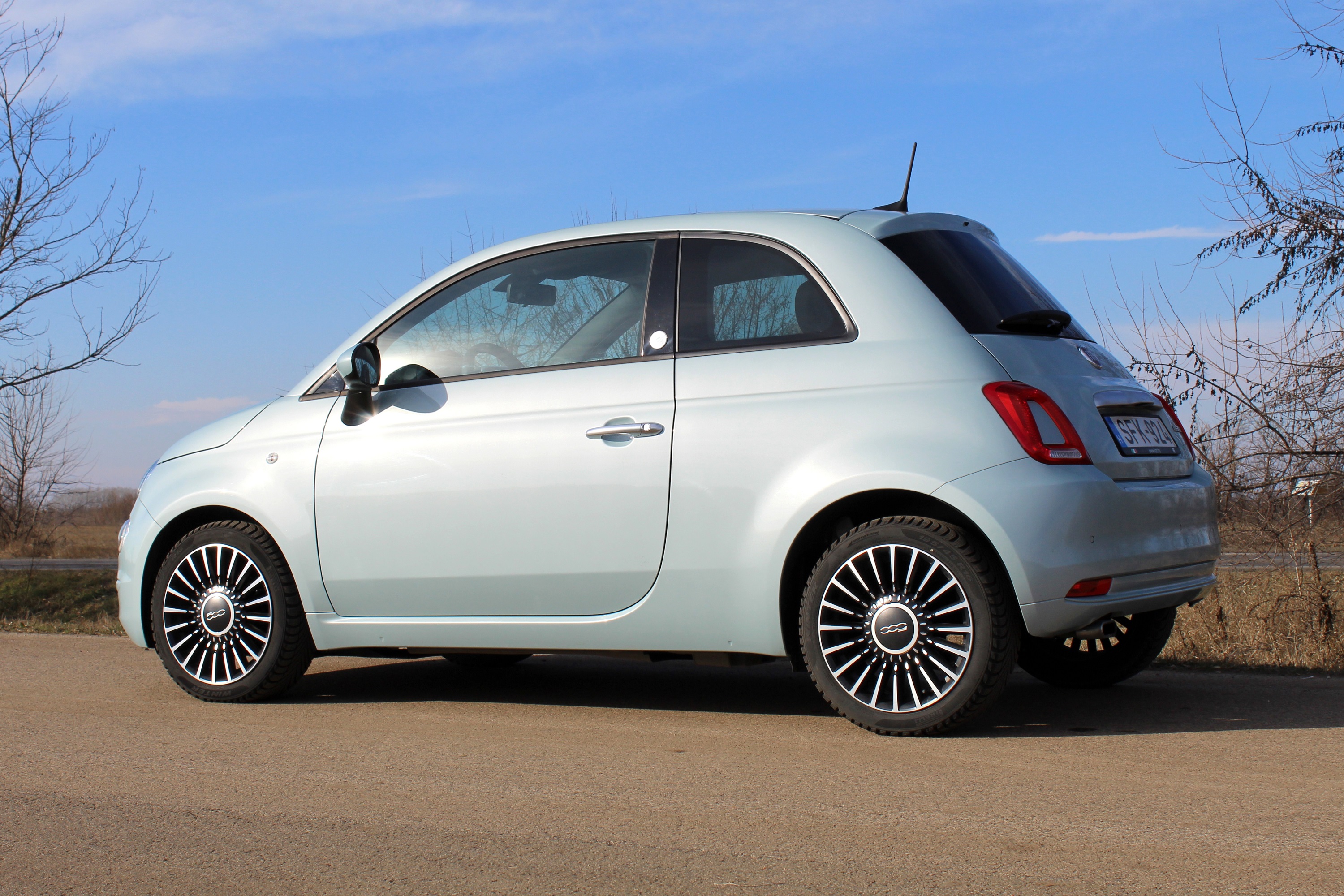 Kis lépés a bolygóért – Fiat 500 hibrid 13