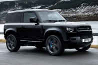 500 lóerővel a sárban: itt a Defender V8-as 47