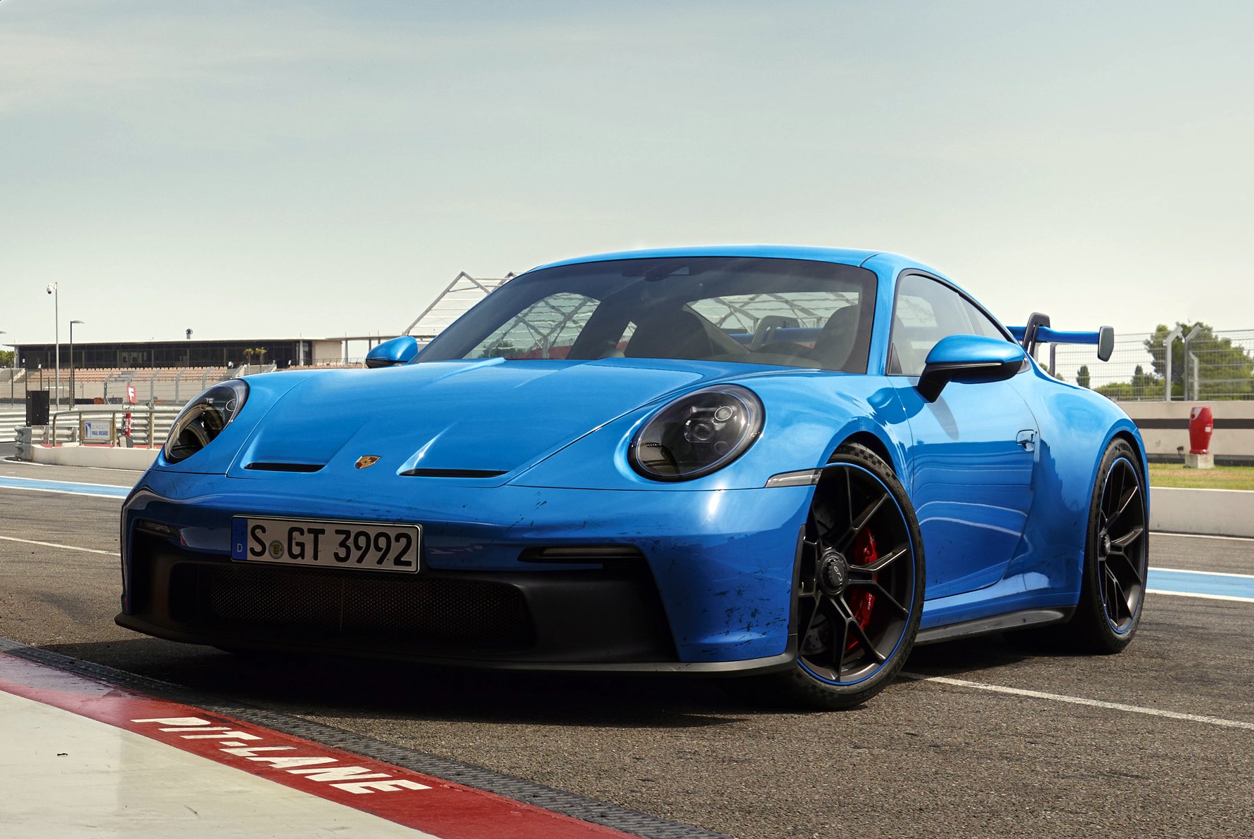 Az új Porsche 911 GT3 épp csak nem versenyautó 17
