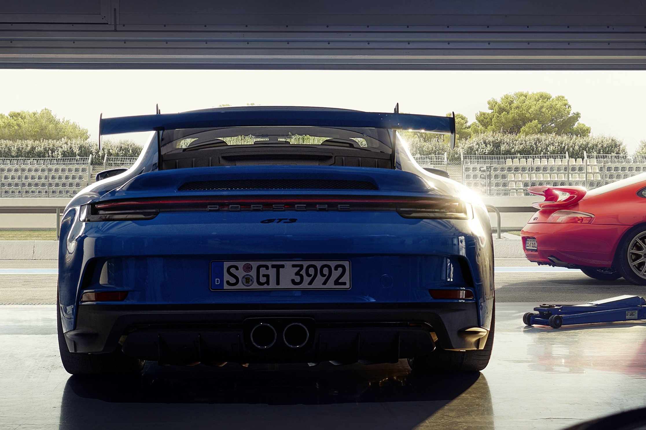 Az új Porsche 911 GT3 épp csak nem versenyautó 19