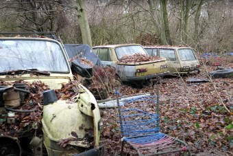 Roncstemetőre bukkant Magyarországon egy videós, a látvány kísérteties