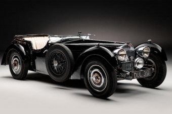 Milliárdokért árverezhetnek el egy ritka Bugattit