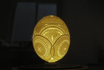 45 ezer lyukat fúrtak egyetlen tojásra