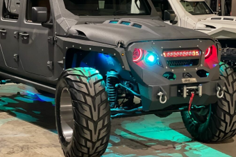 Baltaeső, bilincs, pokol, a sátán maga 750 lovon