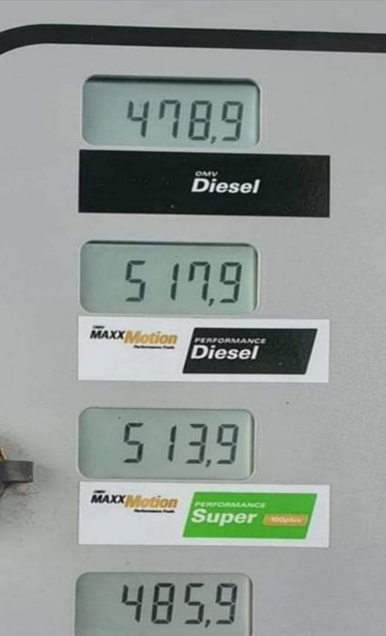 Átlépte az 500 forintot az üzemanyagok ára itthon! 1