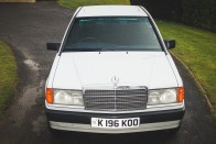 Aligha van ennél kifogástalanabb Mercedes-Benz 190E 12