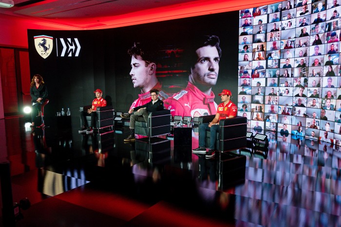 F1: Vaklárma volt a Ferrari-főnök kirúgása