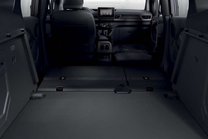 Megújult a Renault családi kisbusza 8