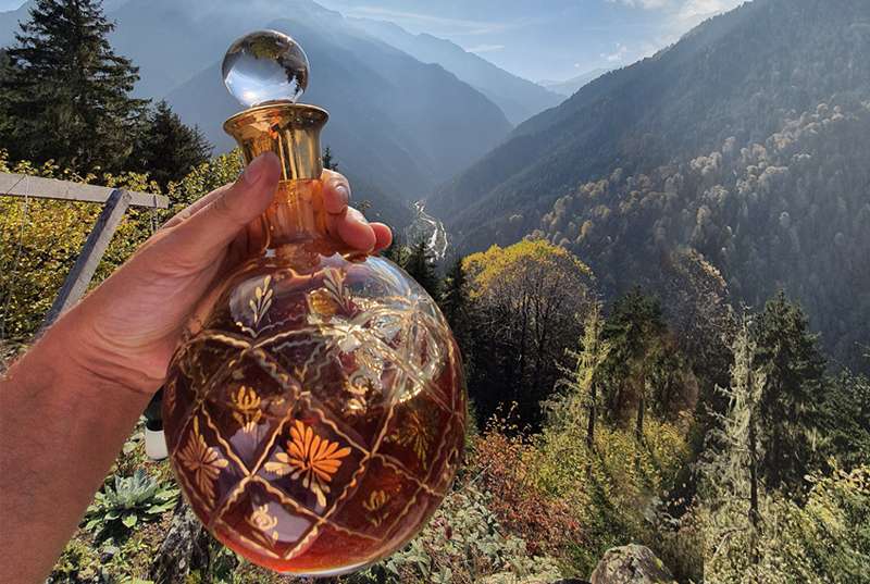 Aranyáron kínálják a világ legdrágább mézét 3 | Vezess Aranyáron kínálják a világ legdrágább mézét 3