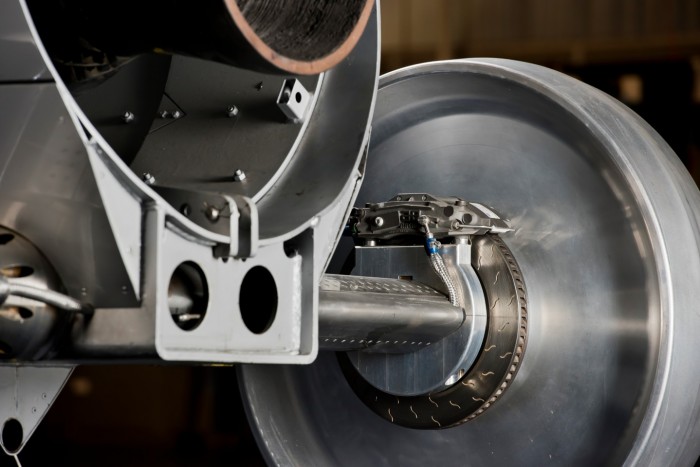 200 ezer lóerővel döntenének sebességrekordot 9