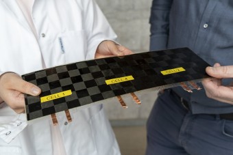 Jönnek a súlytalan akkumulátorok!