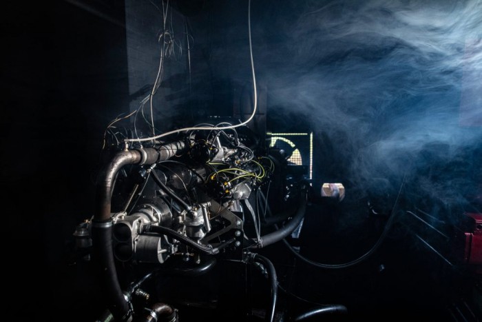 Pokoli szerkezet támadt fel egy szakadt angol pajtában 2