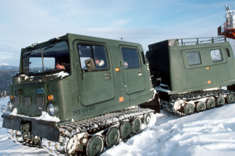 Ezzel a lánctalpassal terepezett Putyin a tajgán