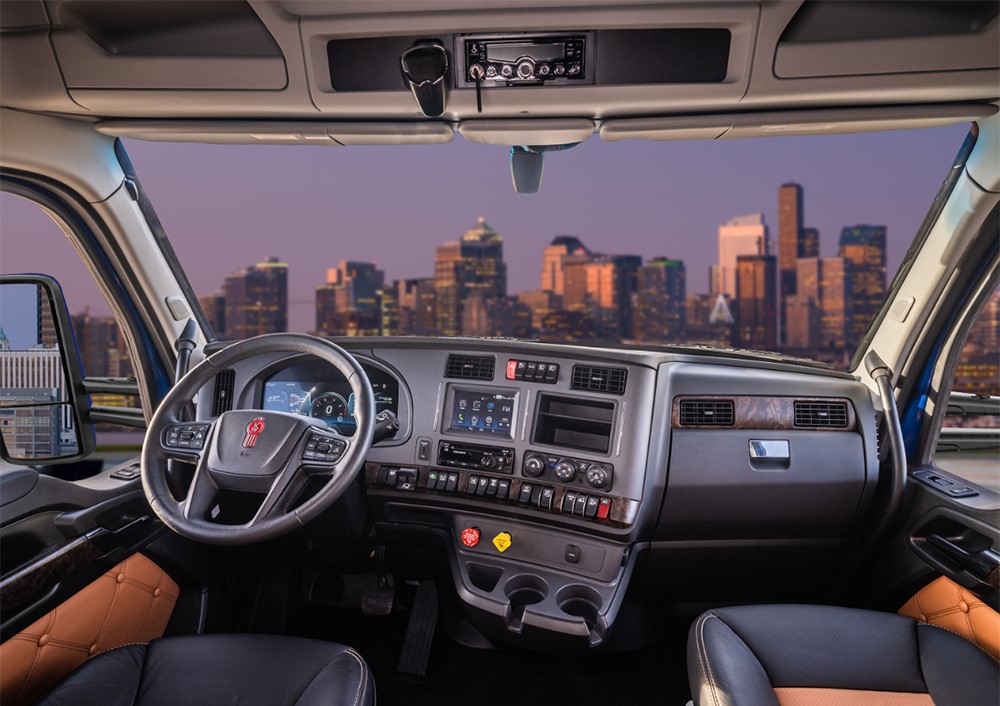 High-tech csőröst villantott a Kenworth 2 | Vezess High-tech csőröst villantott a Kenworth 2